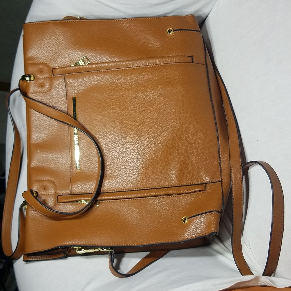 Steve Madden women's laptops /shoulder bag NEW